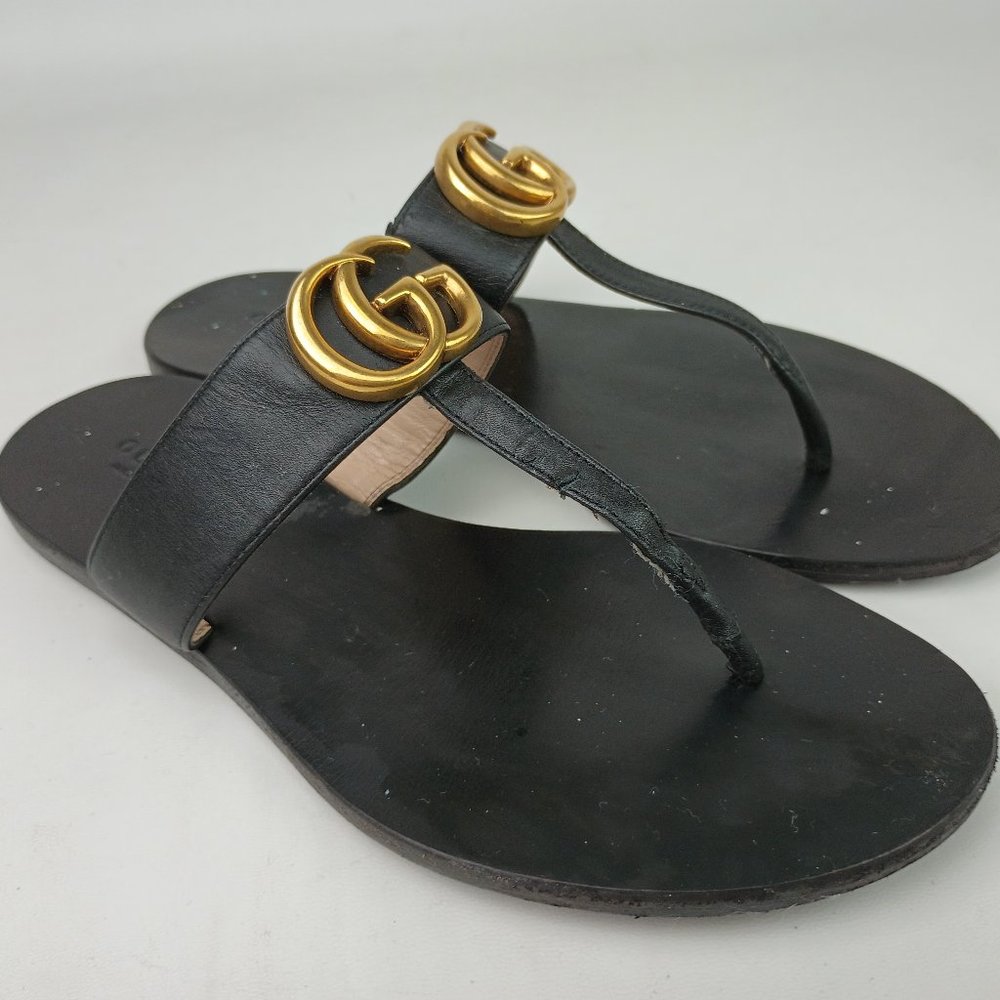 Gucci Women's Black Leather Marmont Double GG T-Strap Thong Sandals Size 36.5